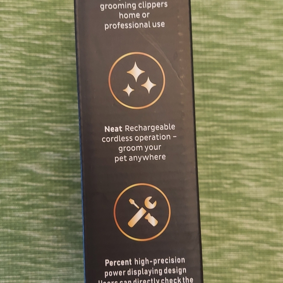 Black Pet Grooming Clippers - Picture 6 of 6